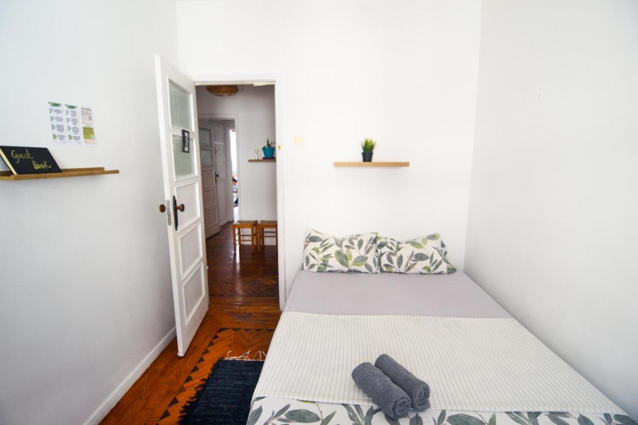 Maria Shared Apartment In Central Lisbona Esterno foto
