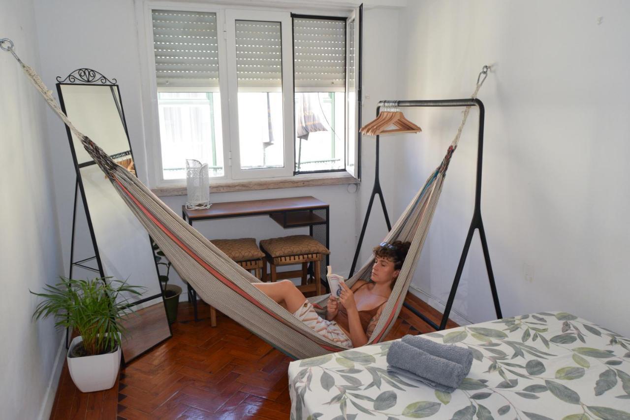 Maria Shared Apartment In Central Lisbona Esterno foto